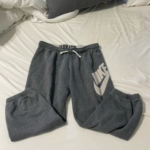 Nike Capri Sweatpants